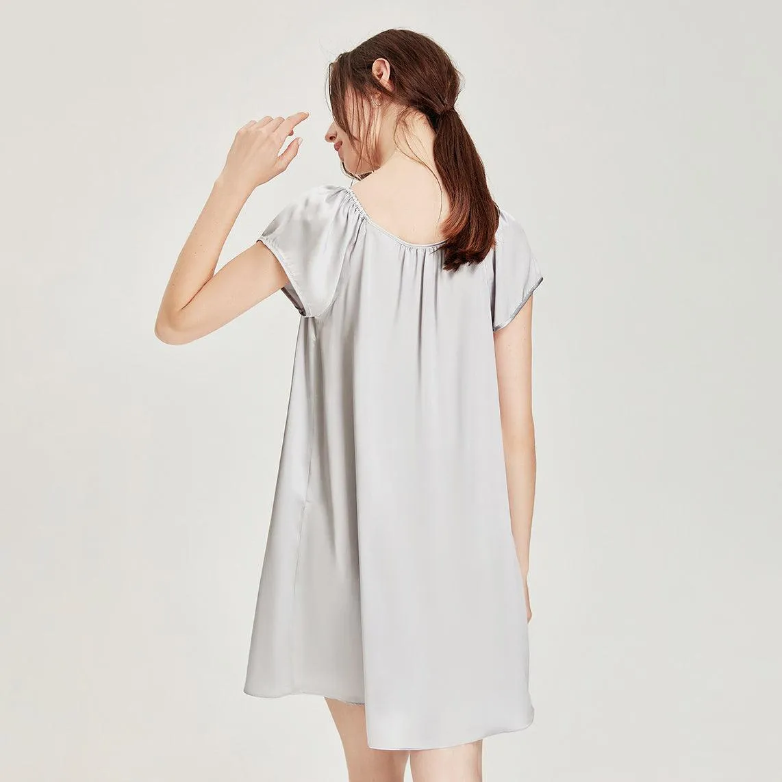 Comfortable and Simple Womens Silk Nightgown 100%  Mulberry Silk Short Sleeves Sleepwear Round Pleated Collar Nightdress