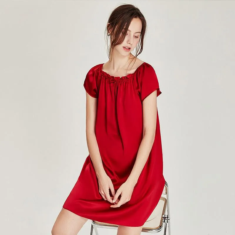 Comfortable and Simple Womens Silk Nightgown 100%  Mulberry Silk Short Sleeves Sleepwear Round Pleated Collar Nightdress