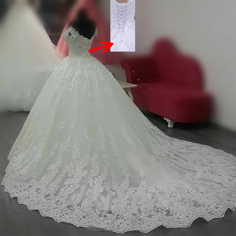 Leaf Applique Lace/Tulle Ball Wedding Gown All Sizes/Colors