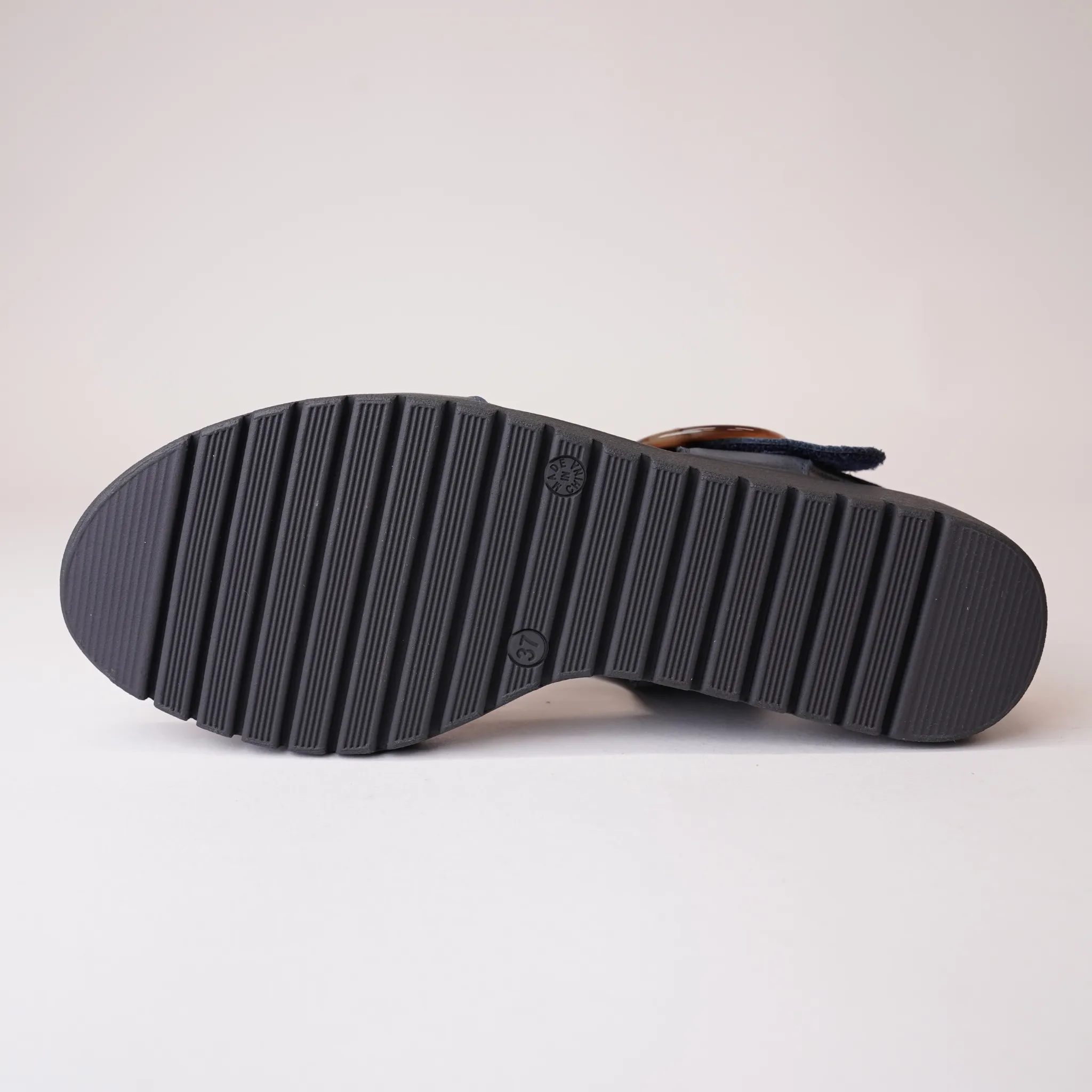 Manessay Navy/ Navy Sole Leather Sandals