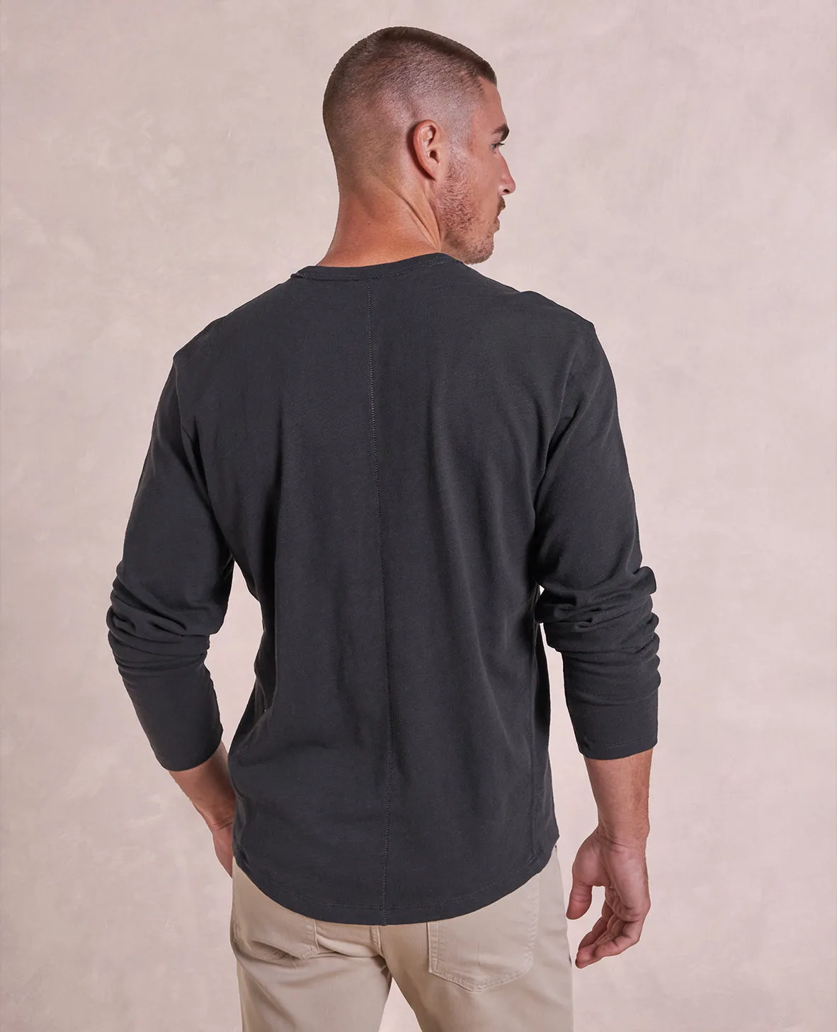 The Knox - Distressed LS Henley - Black