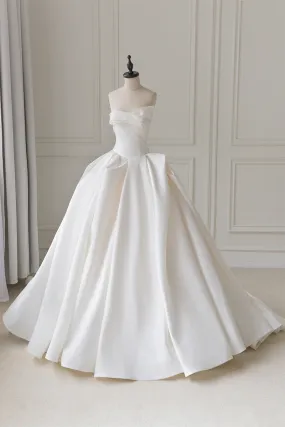 Unique Duchess Satin Strapless Ball Gown Wedding Dress Ball Gowns for Wedding #21011204