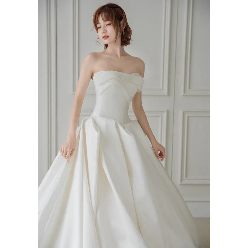 Unique Duchess Satin Strapless Ball Gown Wedding Dress Ball Gowns for Wedding #21011204